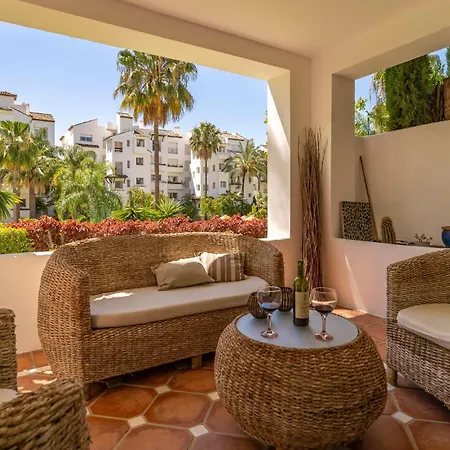 Apartment Cozy In With Wifi Estepona
