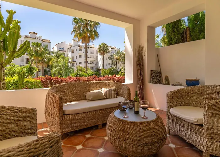 Apartment Cozy In With Wifi Estepona